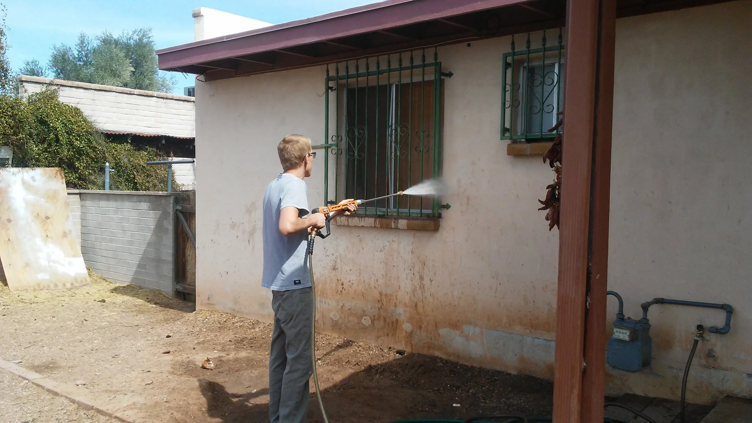 Pressure washing2.jpg