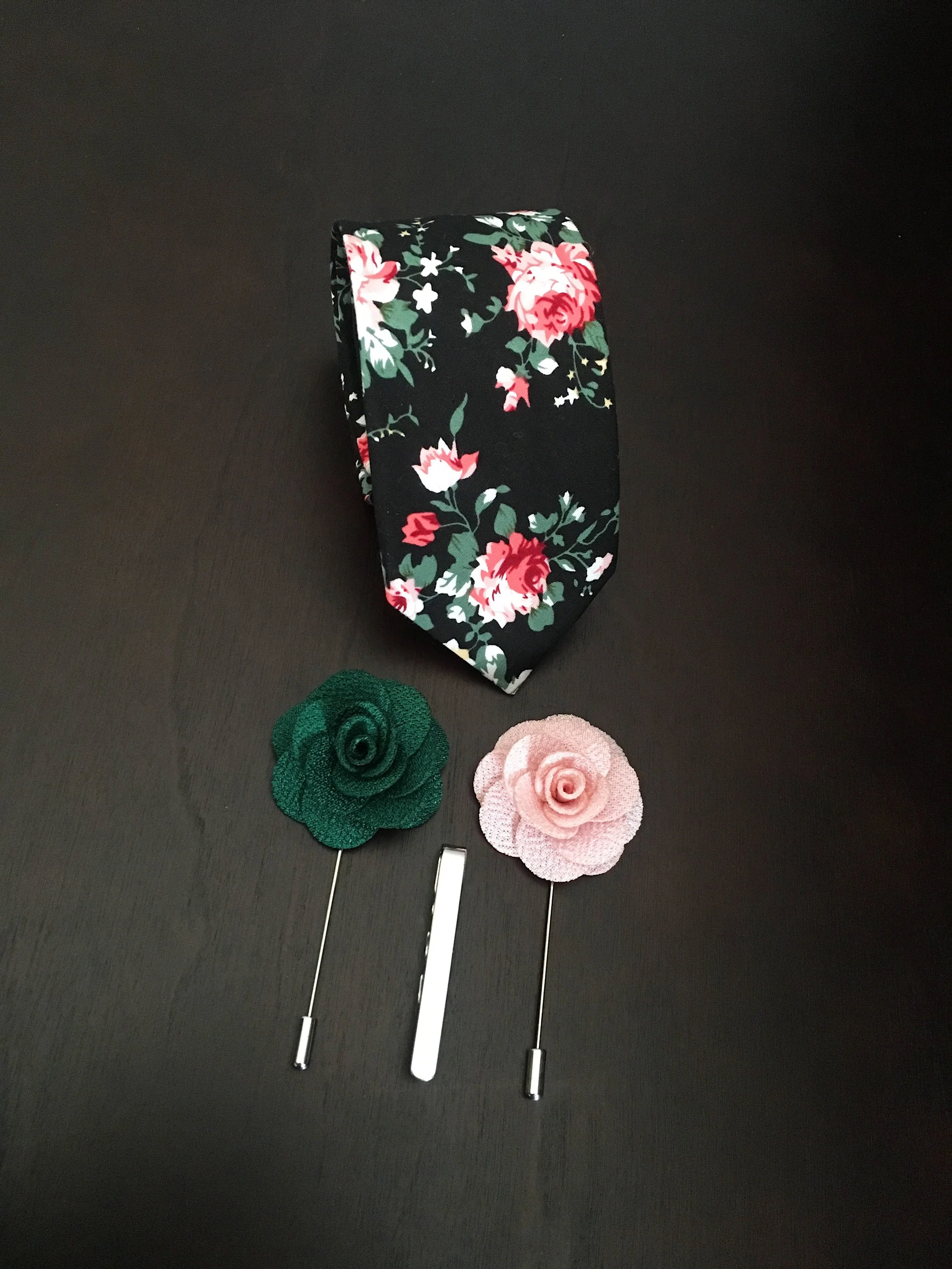 Black Floral Design Combo