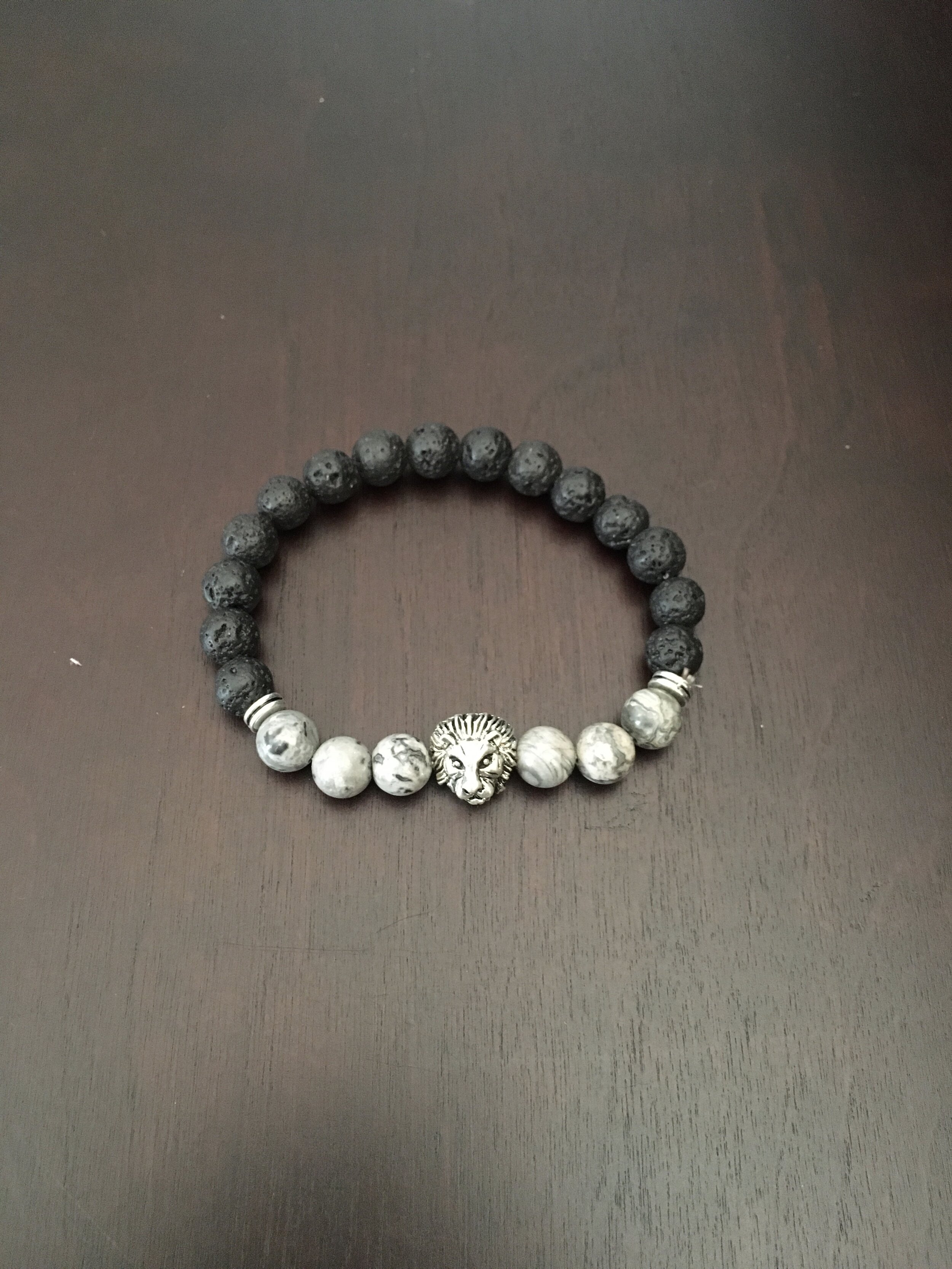 Silver Tiger / Black &amp; Gray Beads Bracelet