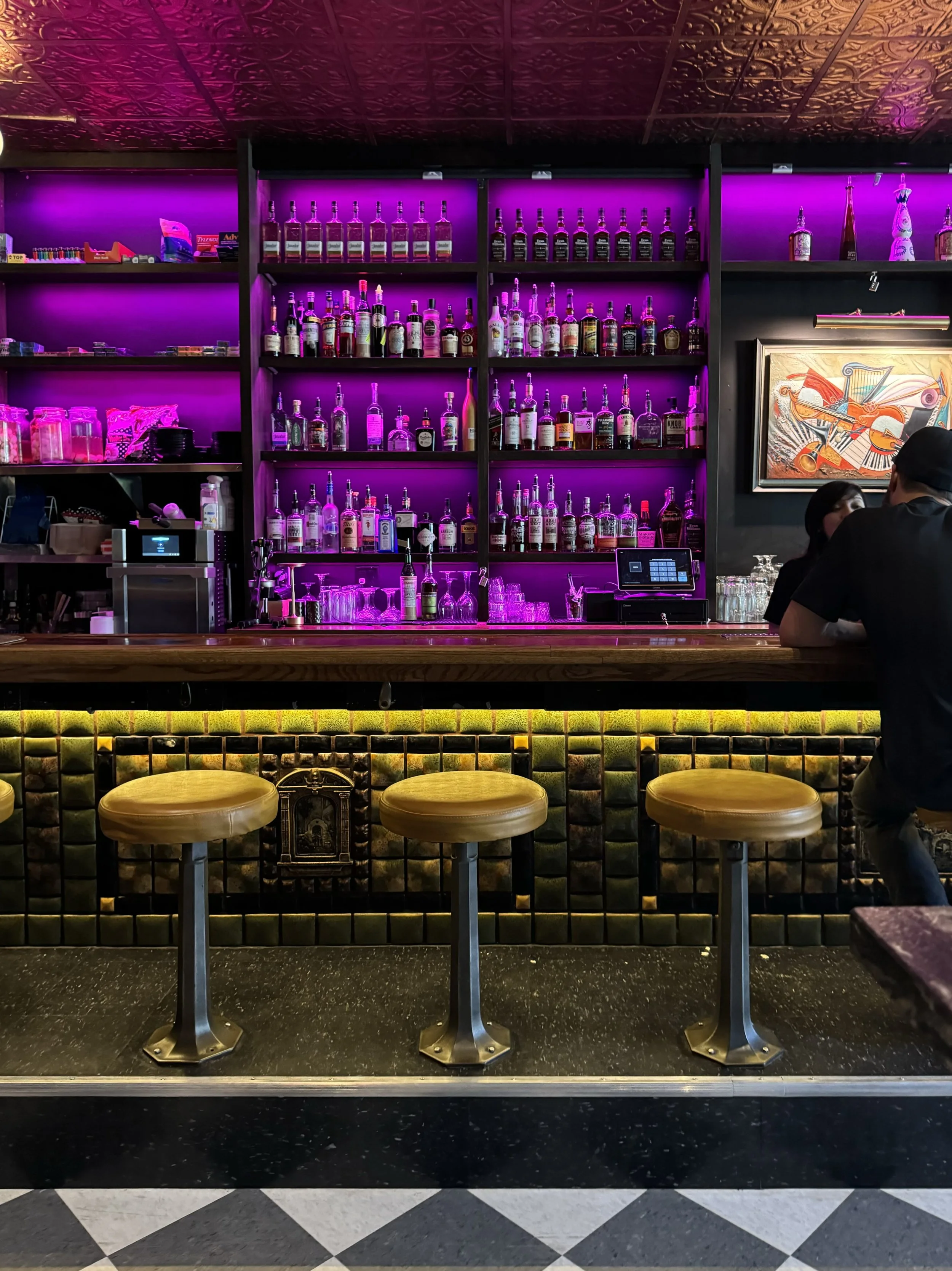 Bobby Juniors_complete_bar seating_04.jpg