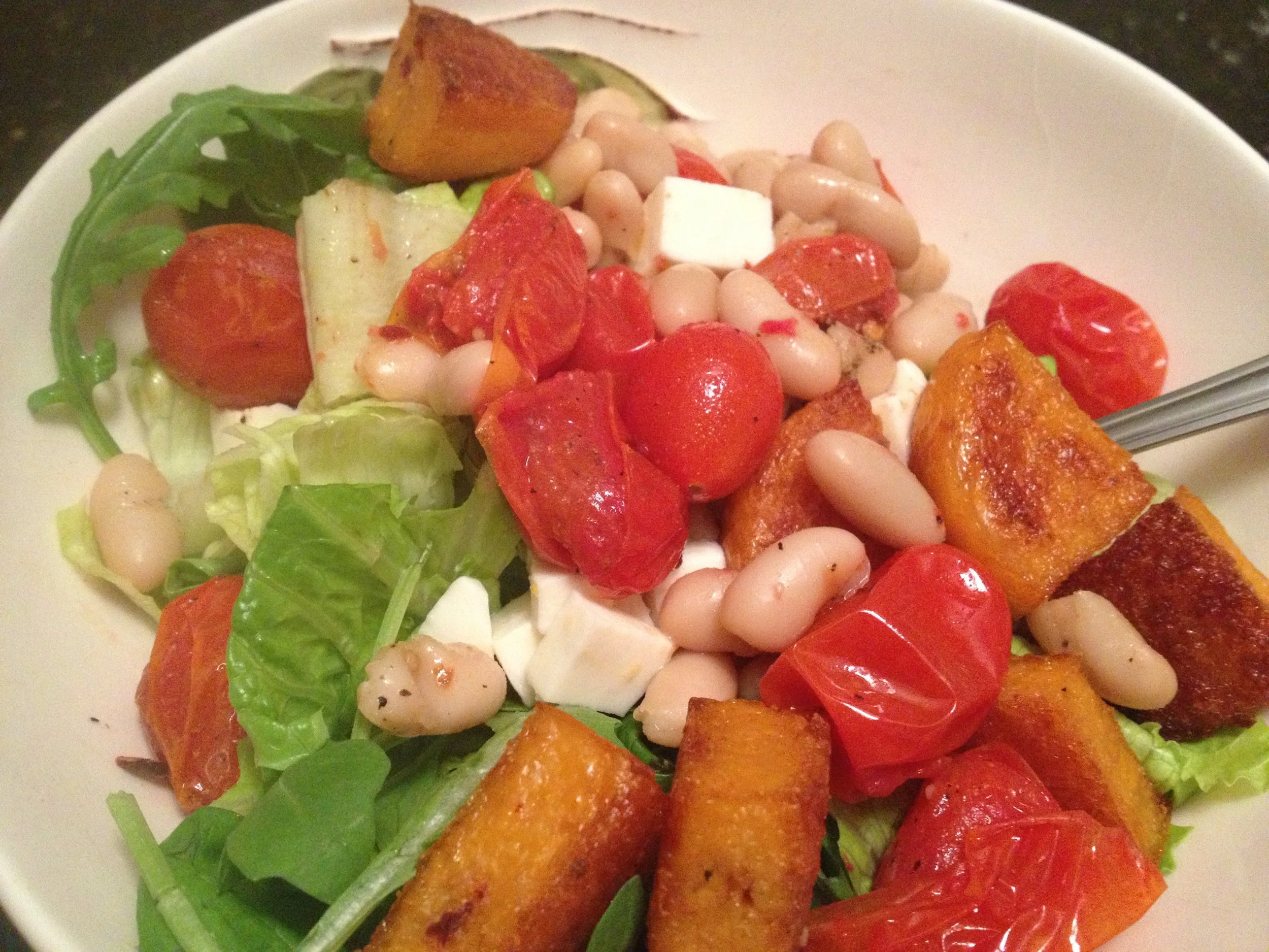 MEDITERRANEAN POLENTA CROUTON SALAD