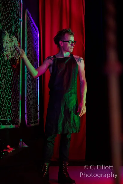 creepy apron.jpg