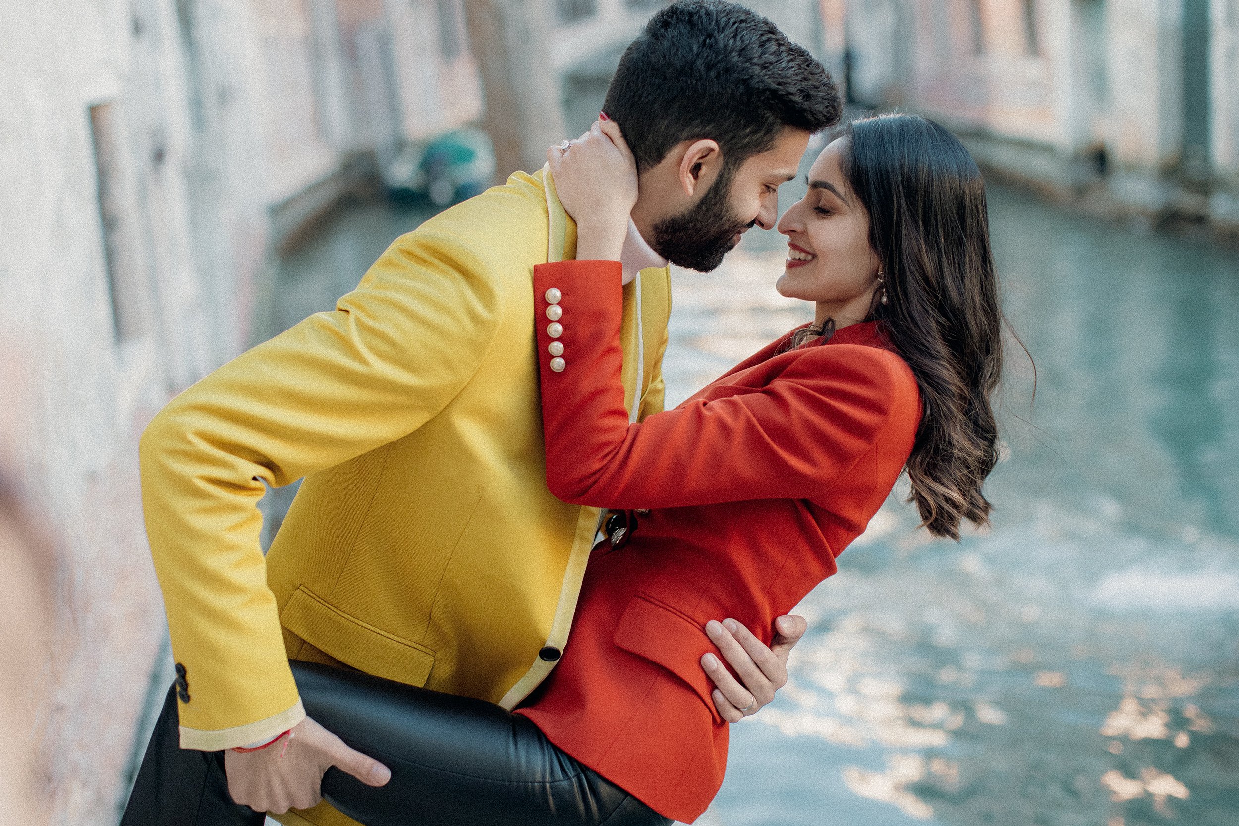 Beautiful Indian couple's photo session. | Photo 391117