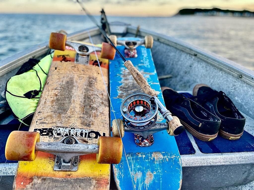 Two things that have brought me great fun and friendships. 
#fishing #skateboarding #russtyhooks  #saltwaterflyfishing #Hengistburyhead #flyfishing