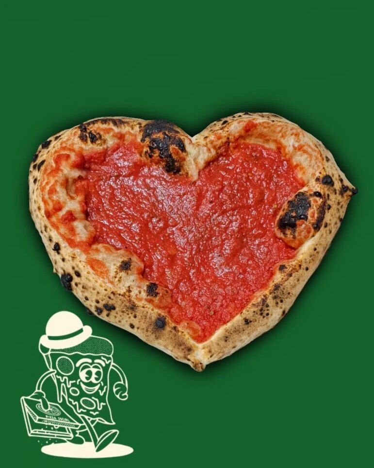 HAPPY VALENTINE'S DAY.

HERE'S A HEART SHAPED PIZZA 🍕🍕🍕

GET BOOKED IN NOW FOR THIS WEEK PEEPS 👊