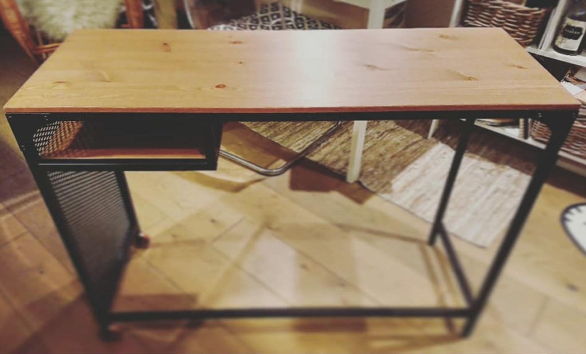 Original desk without the galvanised steel top finish.