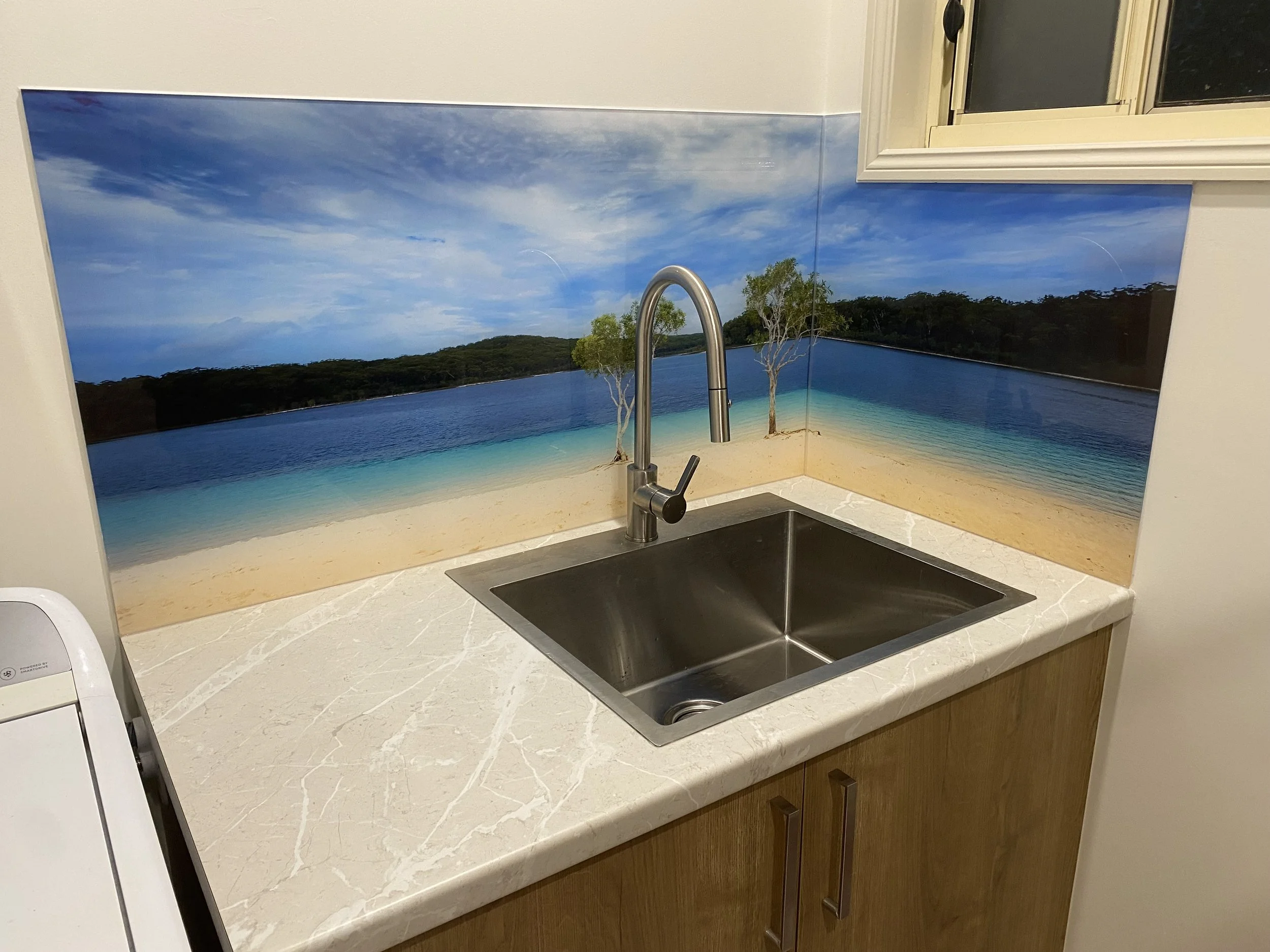 K'Gari - Fraser Island image printed acrylic splashbacks - Laundry Splashbacks