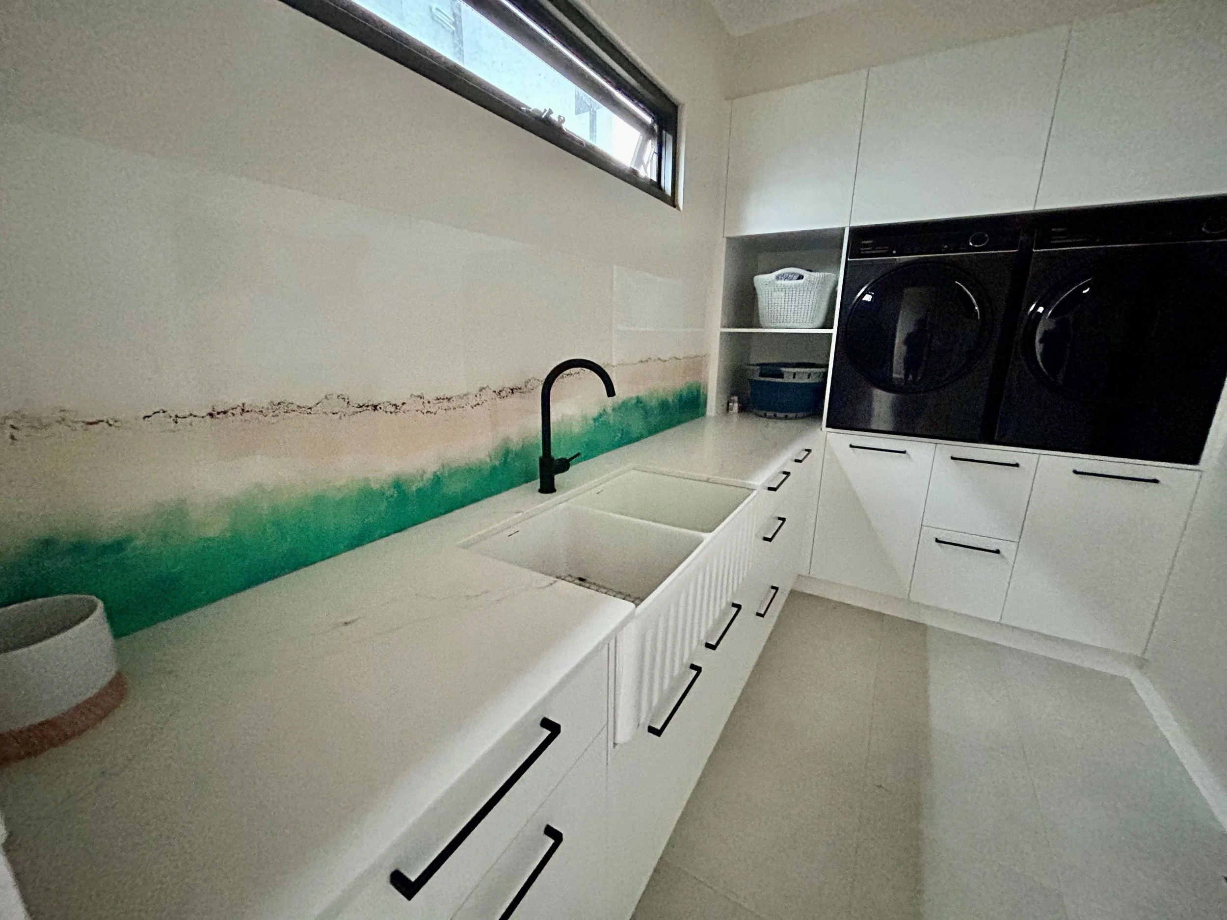 Laundry Acrylic Splashback - Aerial ocean & beach view