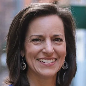 KristyHall.jpg