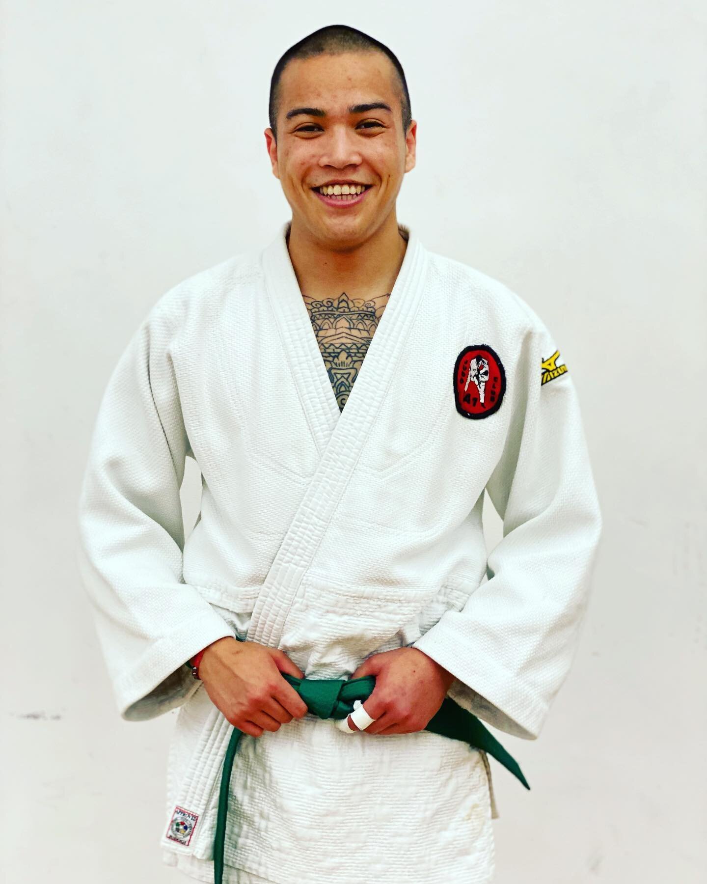 Swipe to see when Philip started judo, now he&rsquo;s a green belt! 🥋🥹🎉

Super proud of you and everything you have been through. You are an amazing coach, judoka and you have the best judo spirit! You never fail to make us laugh. Thank you for be