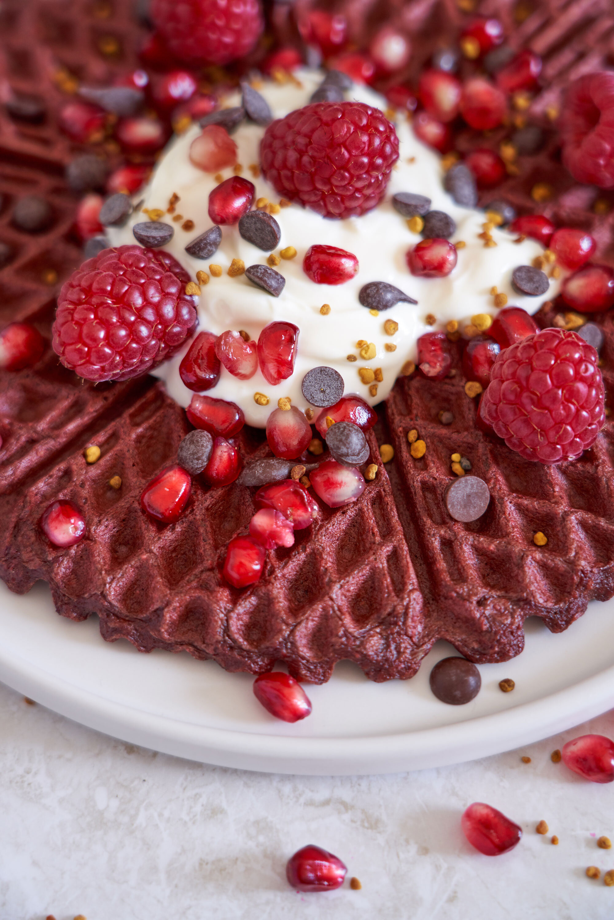 Waffle Ebook - Red Velvet Waffle made with beetroot, no sugar, no gluten | In Carina's Kitchen