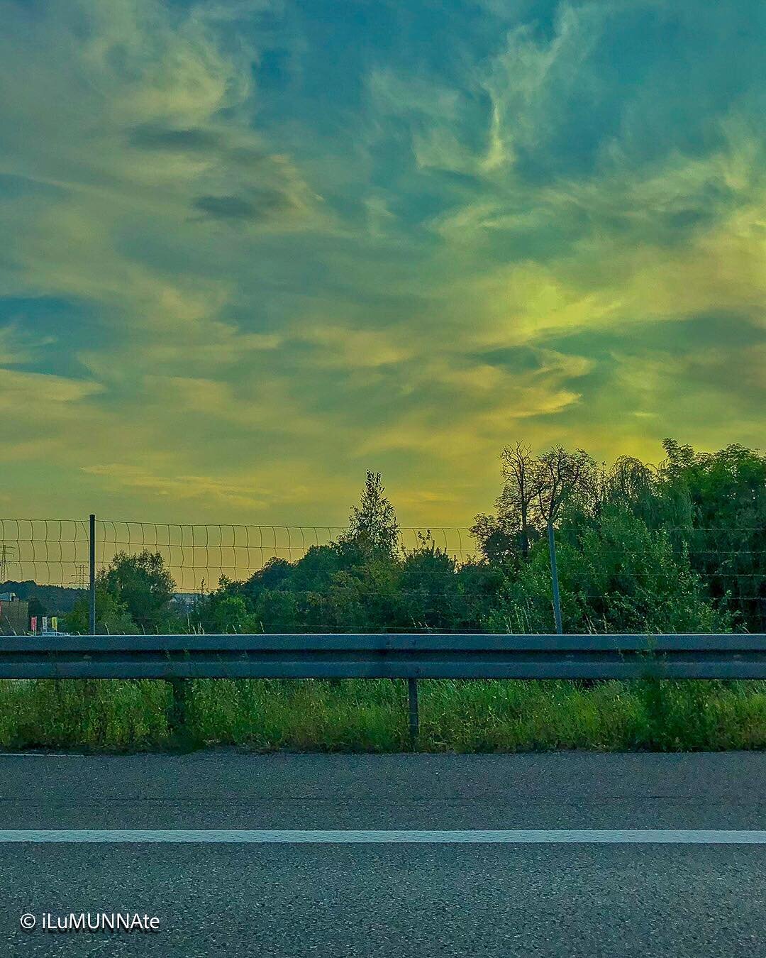 Landed in Poland, but a three hour drive left to the Villa. First time experiencing a sunset in Poland that I could not forget. The story continues&hellip;pt.4
.
Full Story: https://www.ilumunnate.com/blog/2018/9/7-4
.
.
#boston #explorer #traveler #