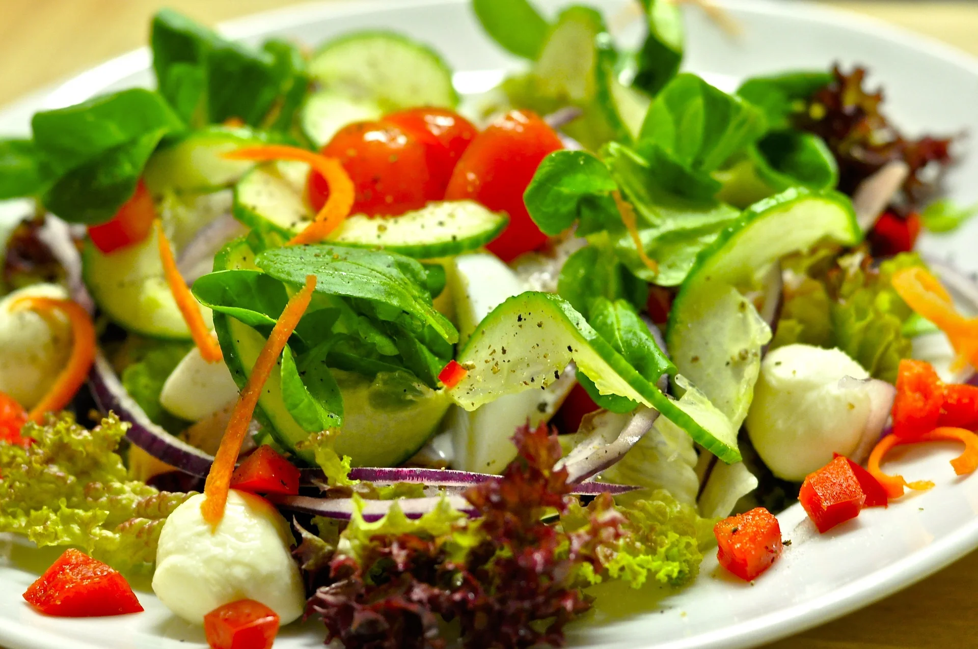 salad-1097595_1920.jpg