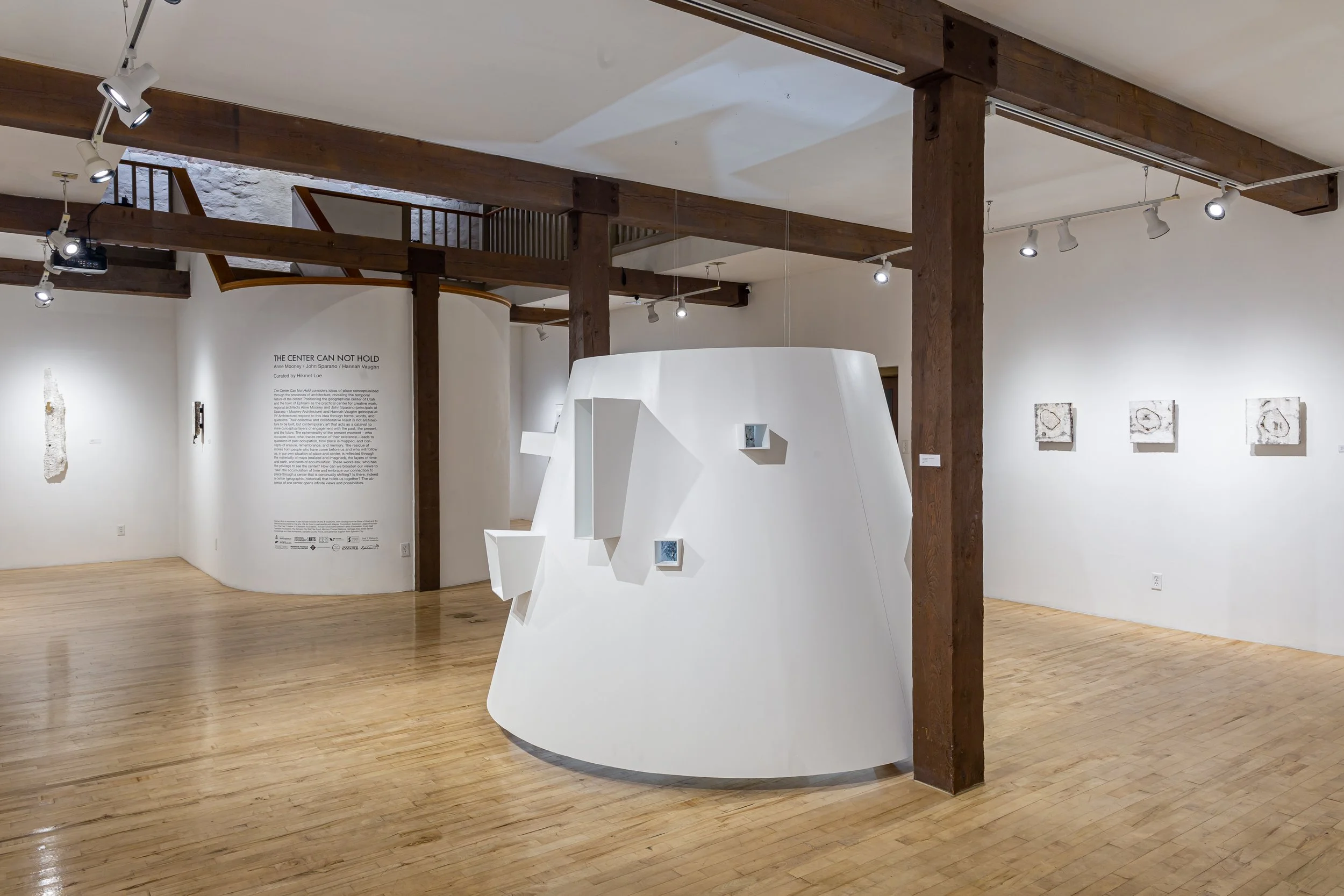 Virtual Symposium / The Center Can Not Hold 