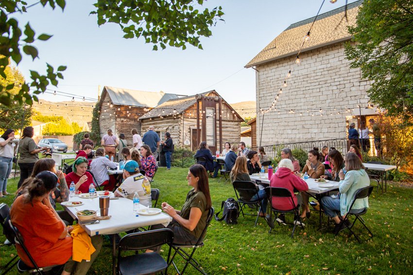 Reception Fall 2024_web-6351-33.jpg