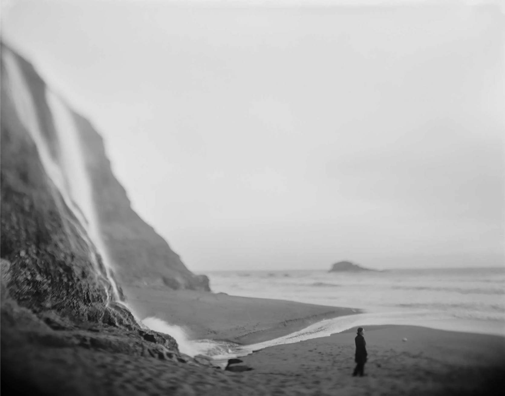 Tomiko Jones / Lydia Gravis 