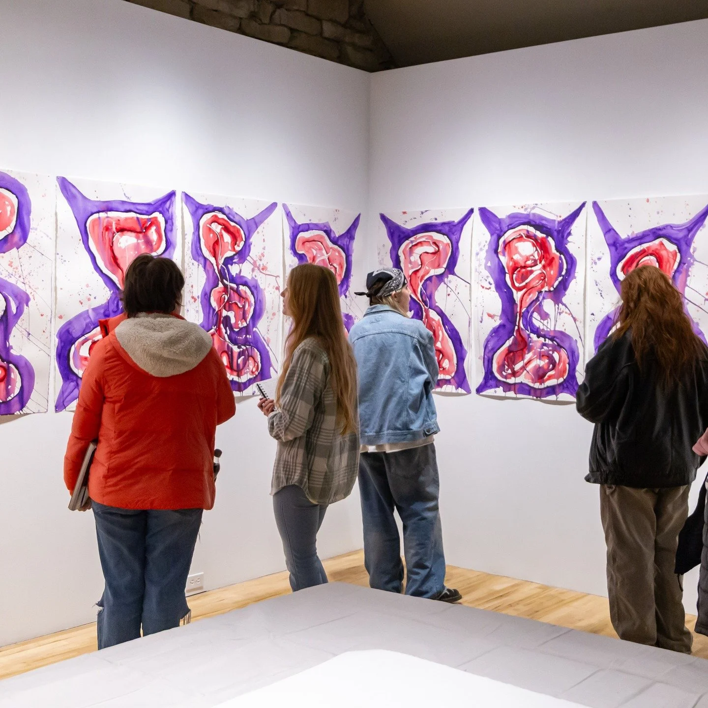 Today is the last day to see the exhibition "Wombs" by artist Kristina Lenzi at Granary Arts. We're here until 5pm, we hope to see you!

Learn More: granaryarts.org/kristina-lenzi-wombs

#granaryarts #ruralisradical #kristinalenzi #wombs @k