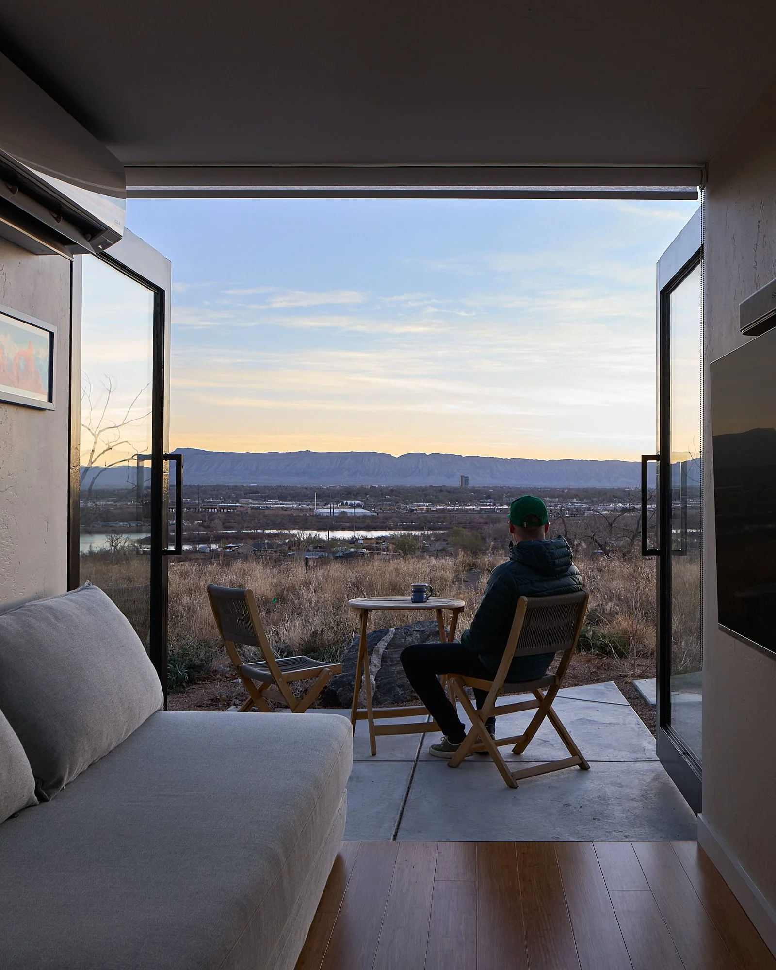 260322_GrandJunctionAirBnB_001v4_Web.jpg