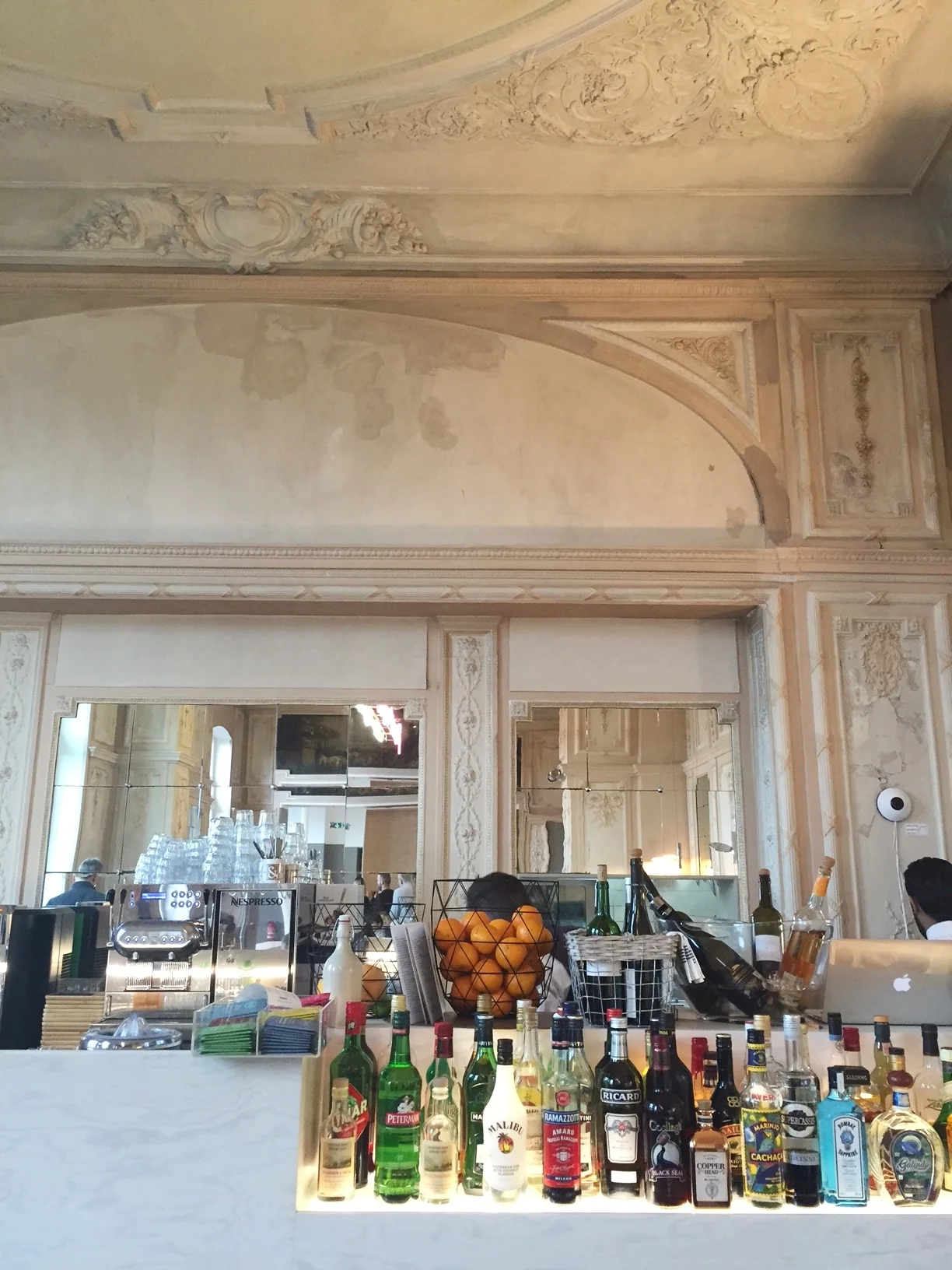 Ca(fé)sino Luxembourg. A PLACE WITH ARTS AND TARTS. 