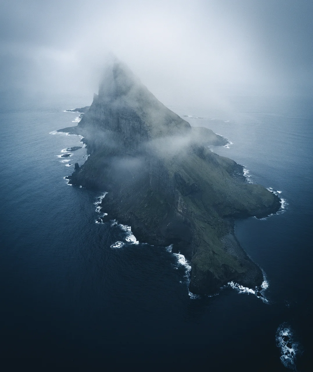 The Wizard Island