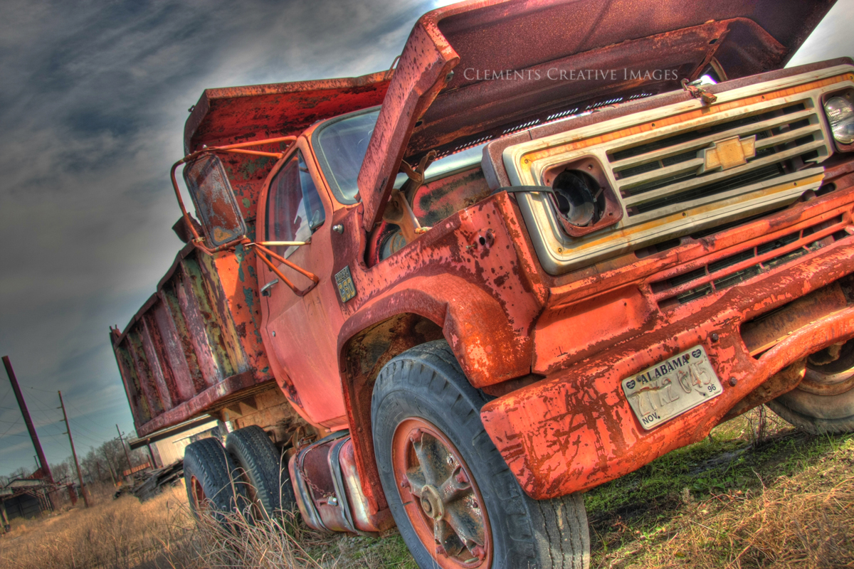 Old-Dump-Truck-IMG_4978_79_80_TM.jpg