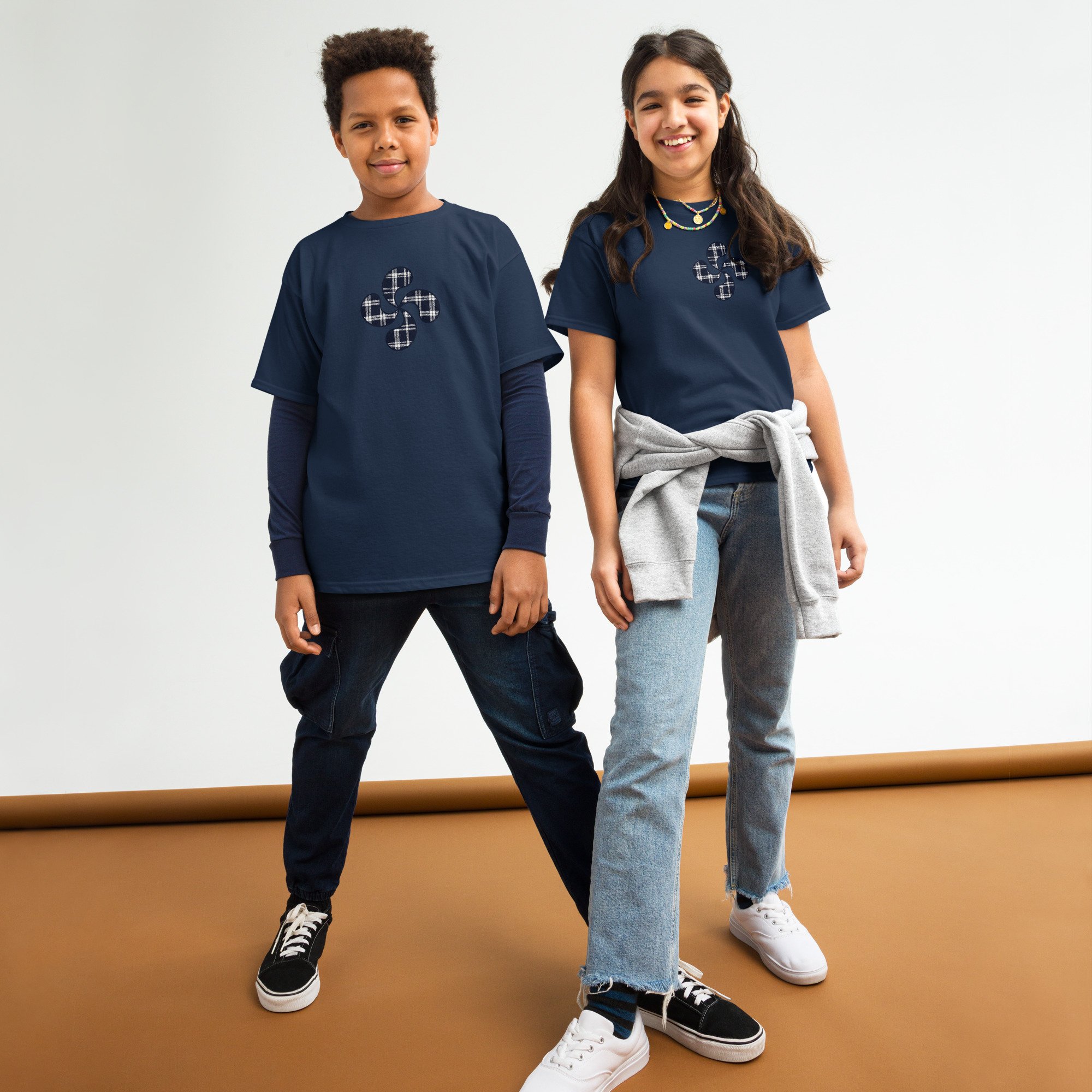 youth-classic-tee-navy-front-6aa30e48df8b6.jpg