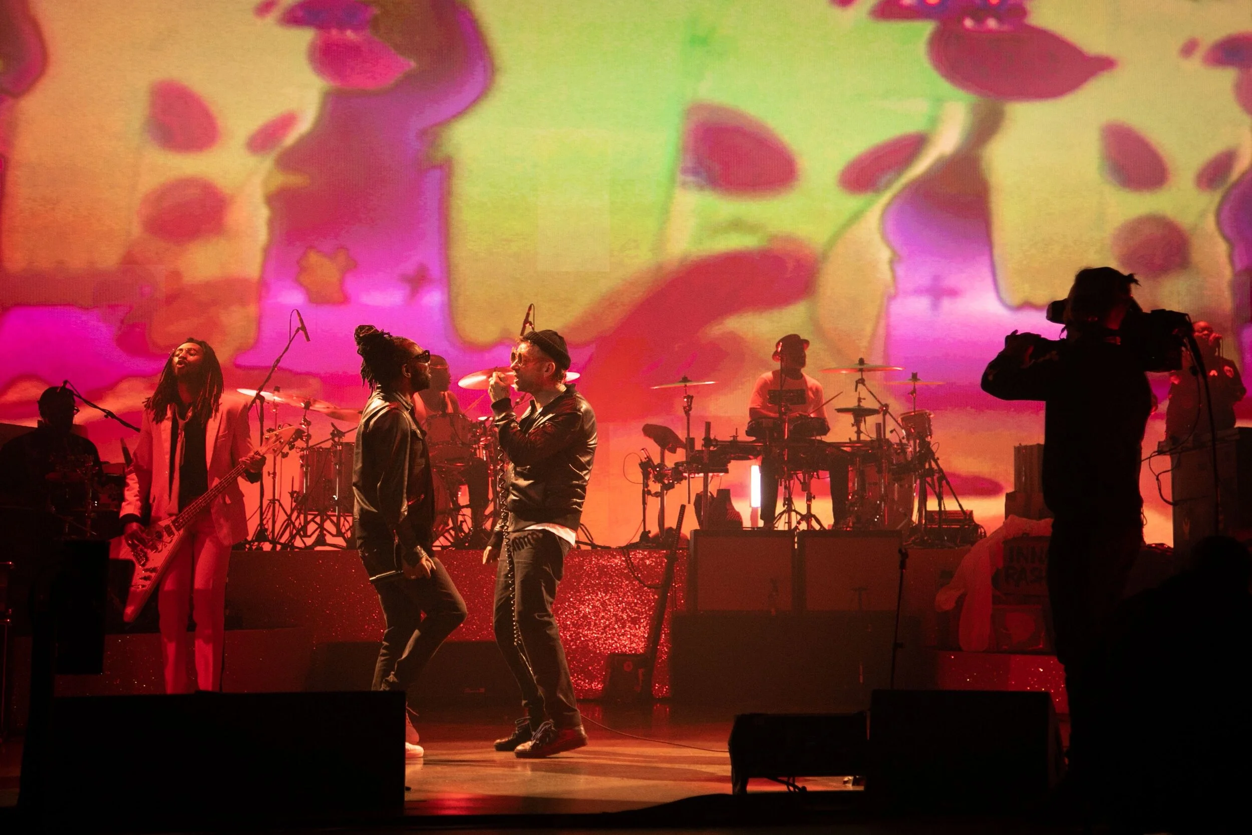 Clint - Damon and Sweetie Irie.JPG