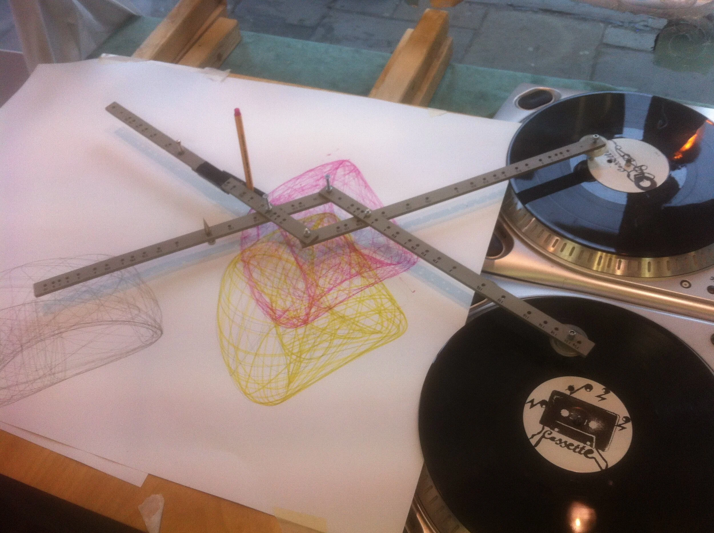 2014 - Gardeners Lodge - Drawing Machines - 02.jpg