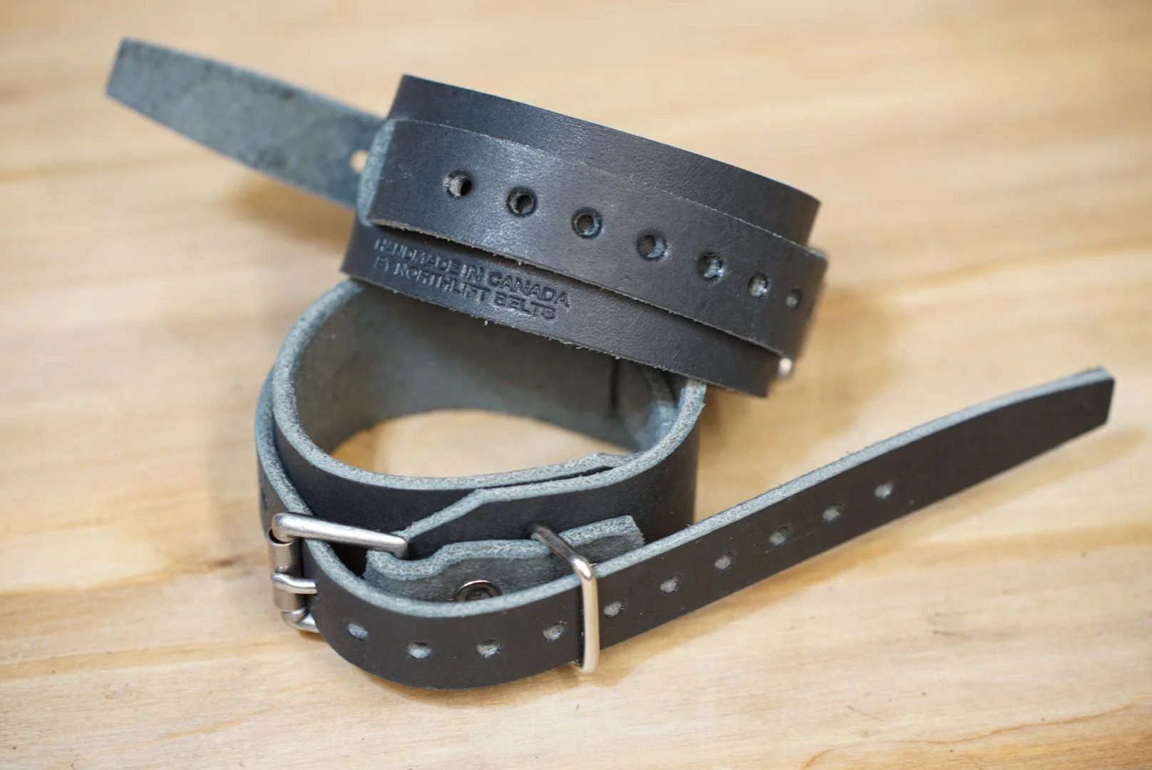 Black Single Buckle Wrist Wraps