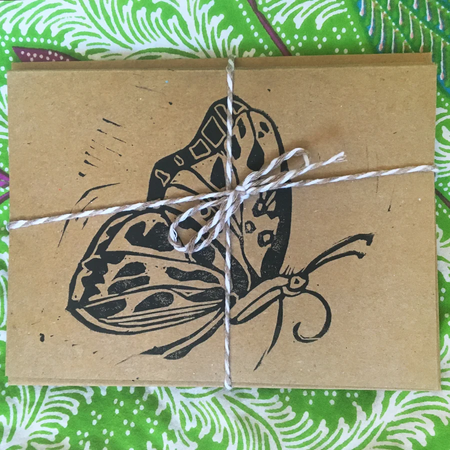 Ay Mariposa Greeting Cards