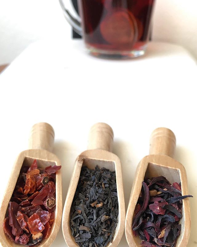 Mondays can be a drag! If you're looking for a tea to help electrify your afternoon, try Black Hippie. This Kenyan Black Tea-forward blend provides a nice pick-me-up and is believed to promote strong cardiovascular health by helping to reduce bad cho
