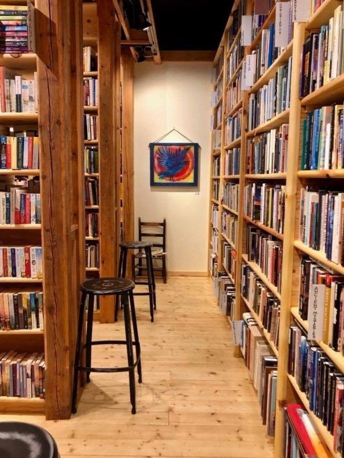 Pelican Bay Books and Coffeehouse