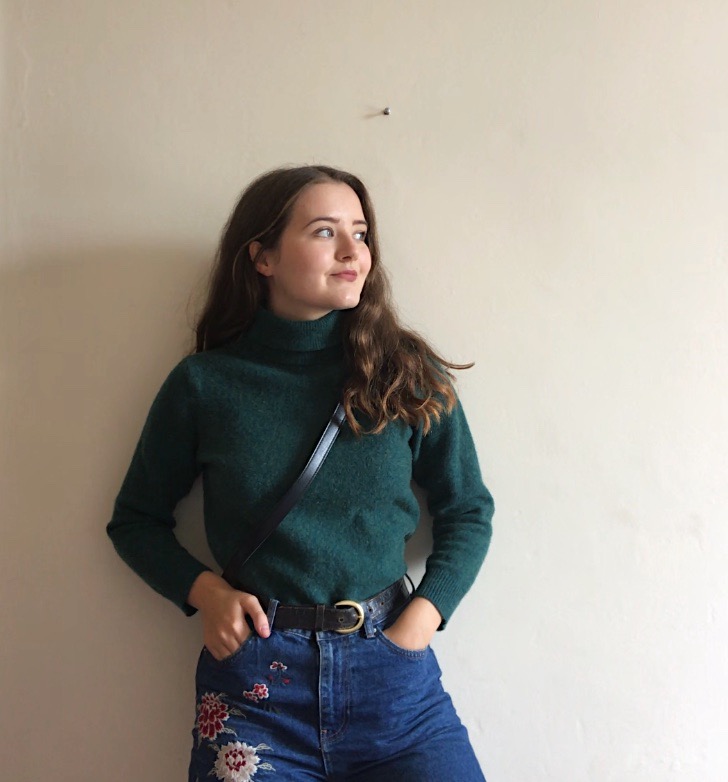 Eliza Cambell The Attic on Eighth How to Dress When Harry Met Sally Green Turtleneck Jumper.JPG
