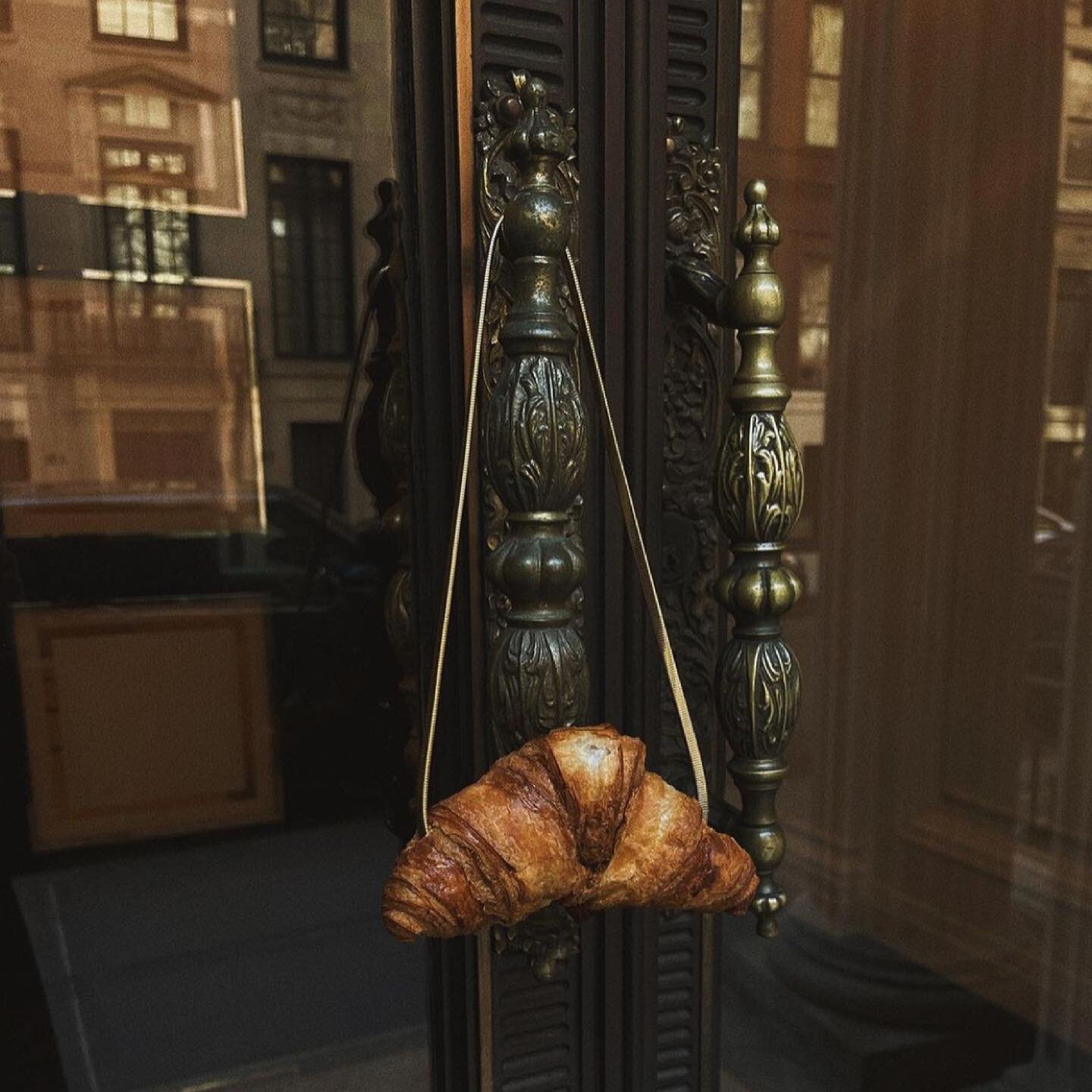 Breakfast at The Attic 🥐 What&rsquo;s your favorite petit dej pastry?
📸 @thepouf 
.
.
.
#repost #morning #morningvibes #morningwalk #morningroutine #breakfast #breakfastideas #breakfasttime #mood #moodoftheday #moodboard #moodygrams #croissant