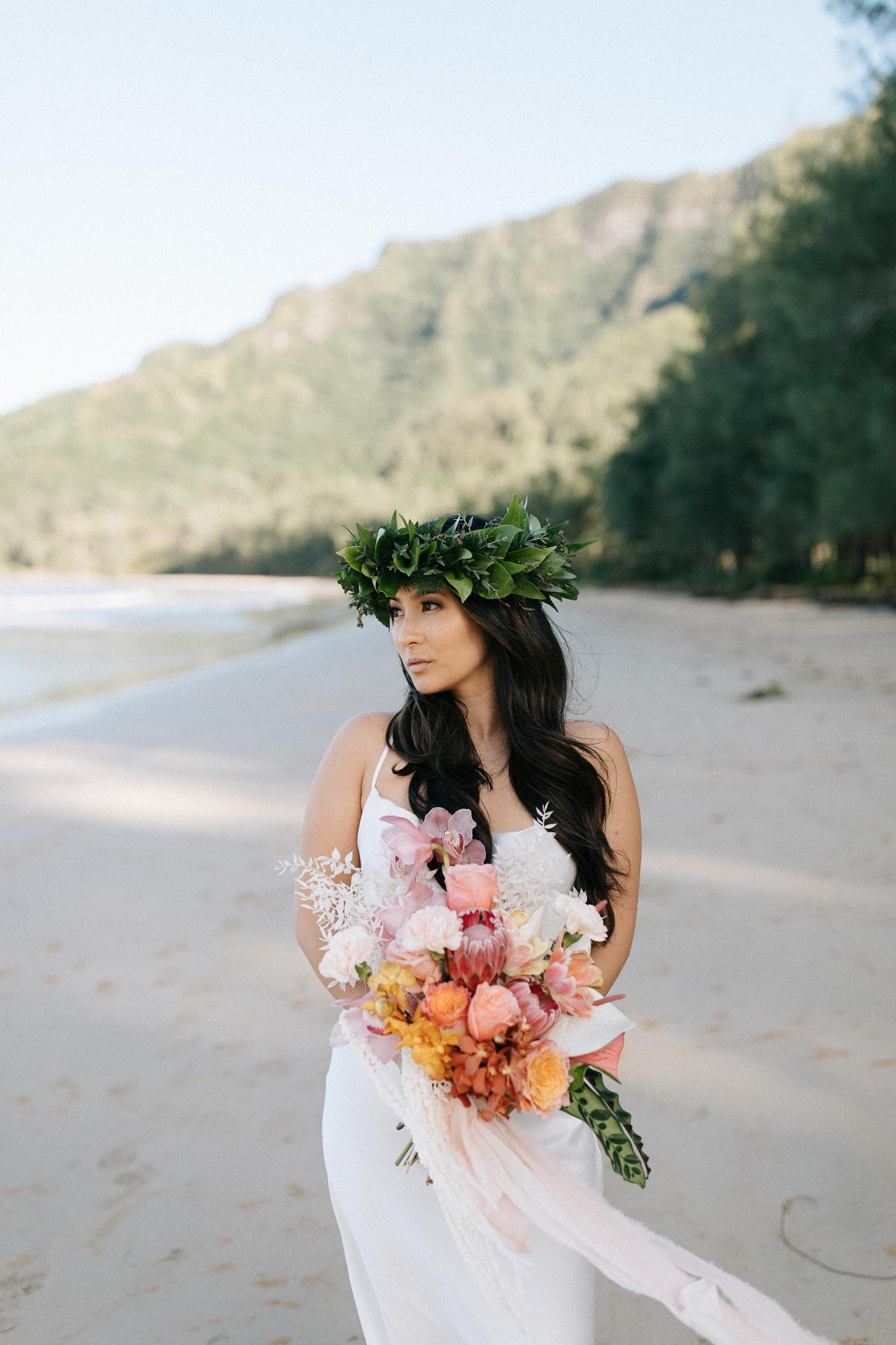 oahu-hawaii-bridals-21.jpg