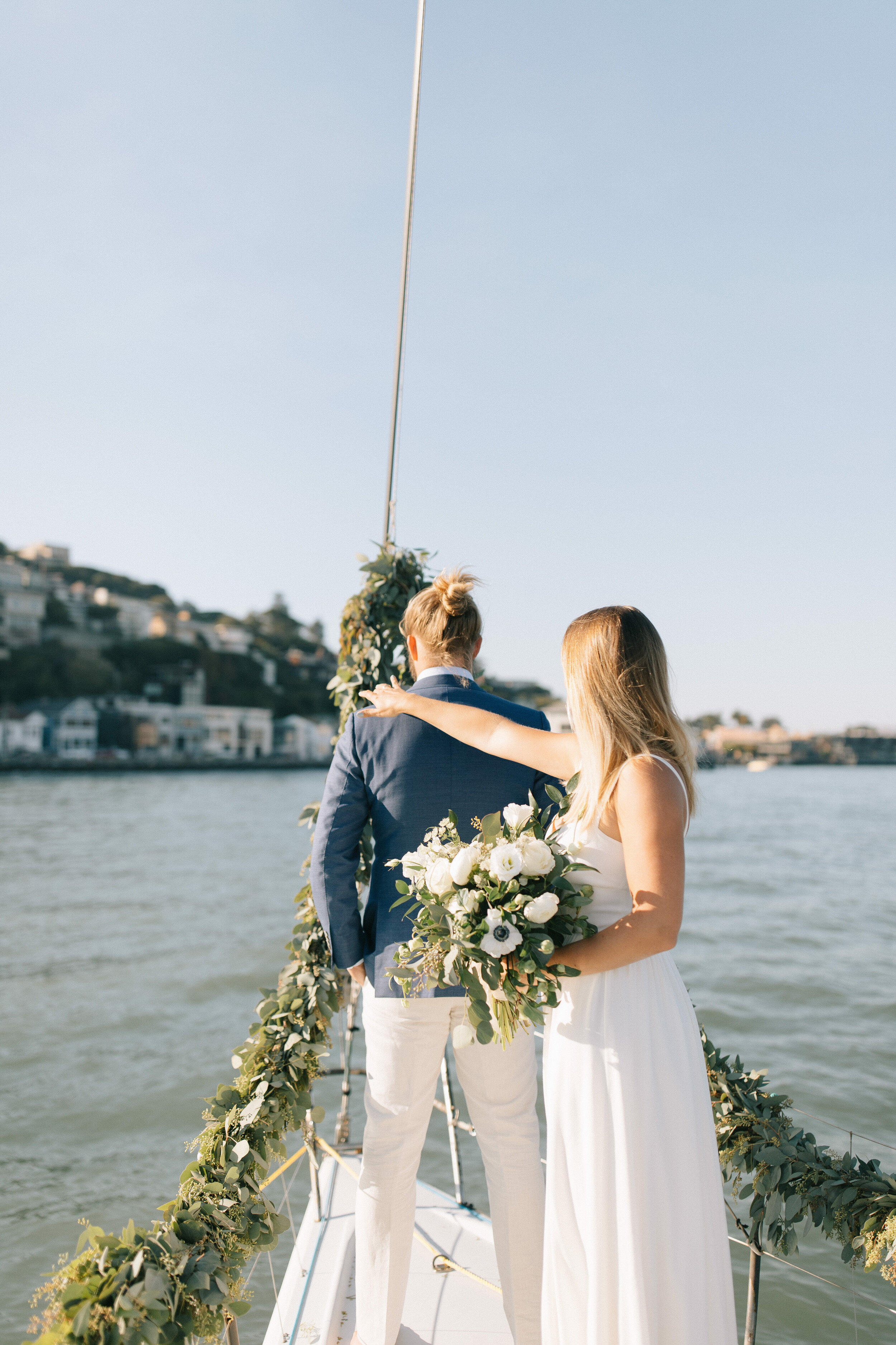 100320-small-sailboat-wedding-18.jpg