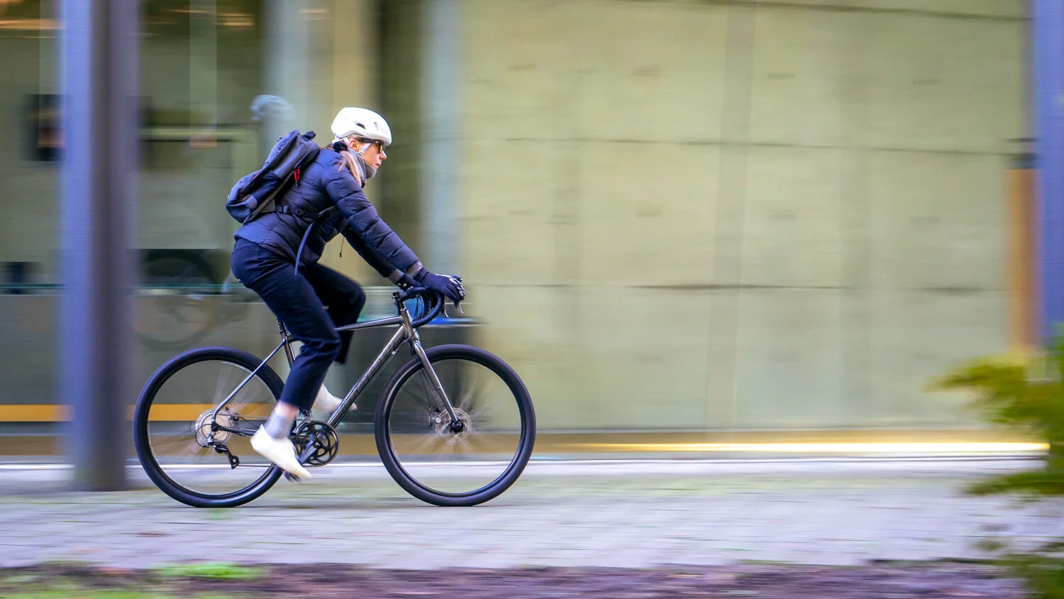 2021 Revel w 2 Wheel Gear Backpack.jpg