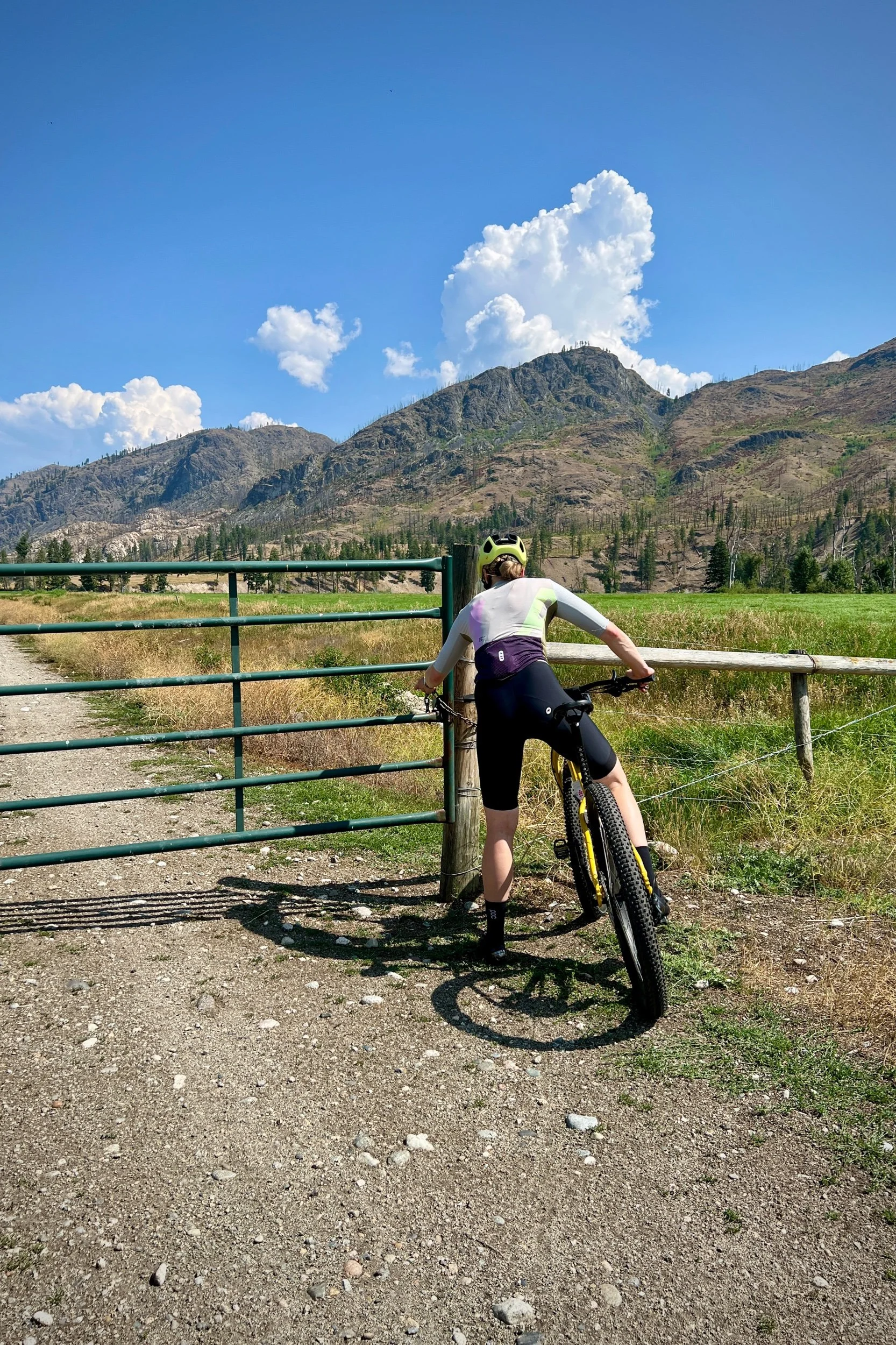 megaTour 2.0  •  Conkle Lake Loop - rail-trail, a beautiful lake and a whole lotta gravel