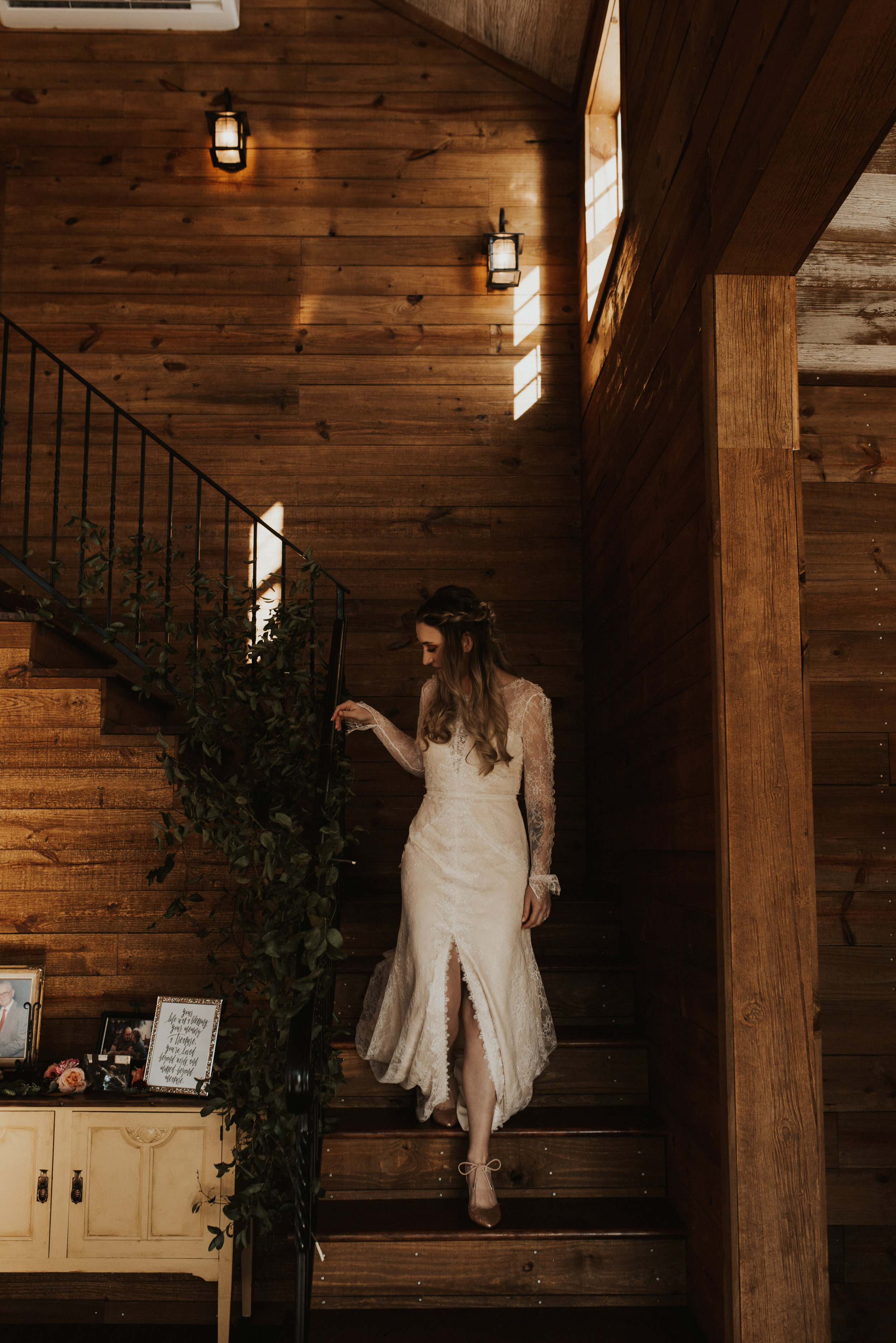 DrippingSpringsWeddingPhotographerSarahEPhotography-87.jpg