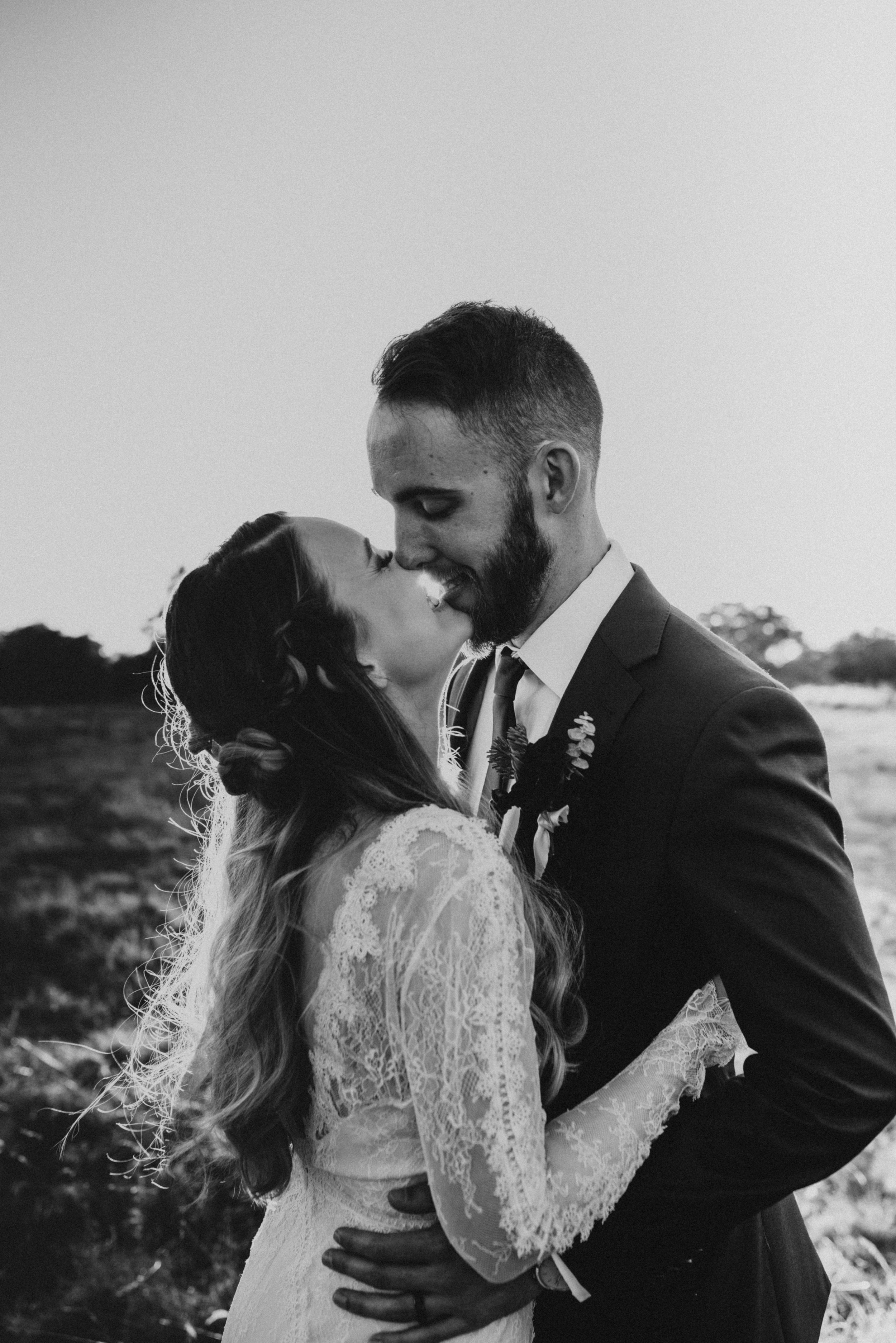 DrippingSpringsWeddingPhotographerSarahEPhotography-158.jpg