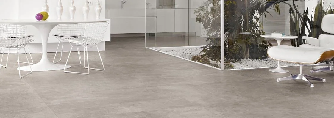 On Square banner.JPG