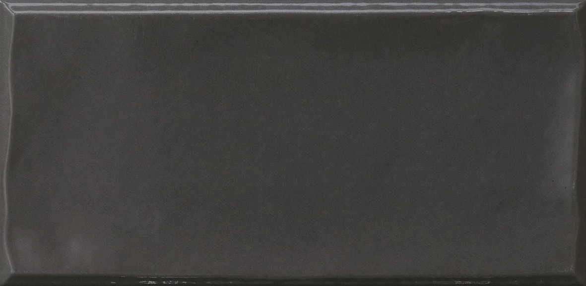 5" x 10" Black Majolica Field Tile