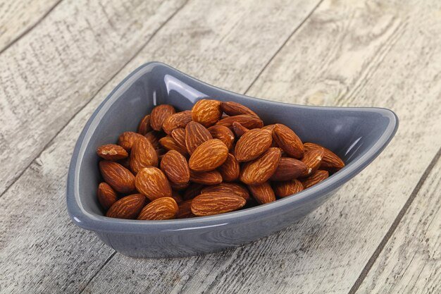Almonds roasted salted