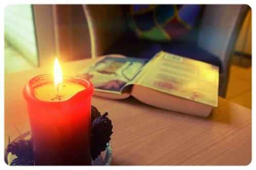 candle-895206_1280.jpg