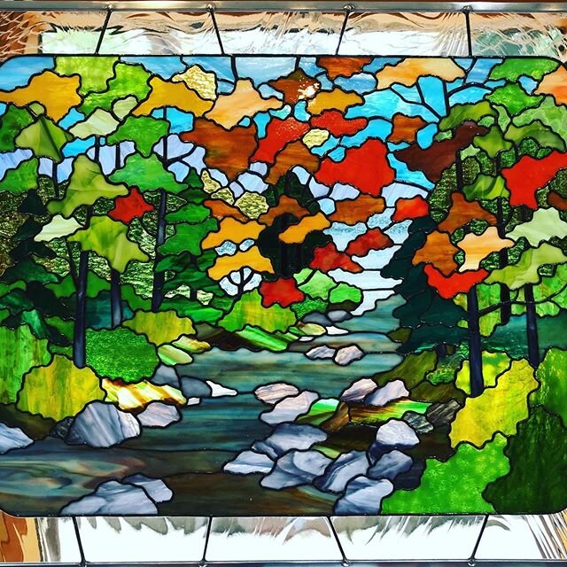 Our stained glass window artist, Maryann Shoemaker, has brought in a magnificent piece to grace our front window. Her last entry into Sooke Fine Arts, this window is very special to her. And perhaps to o e of you, too 😉 #shoplocalvictoria #shoplocal