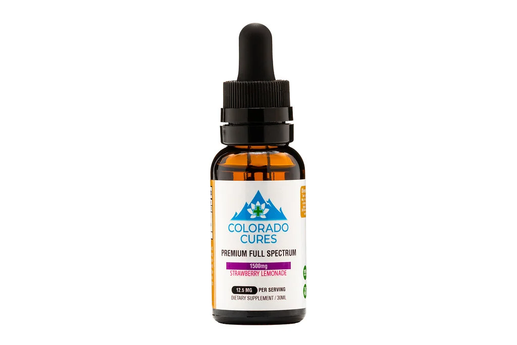 StrawberryLemonade_1500mg_7Q6A3903.jpg