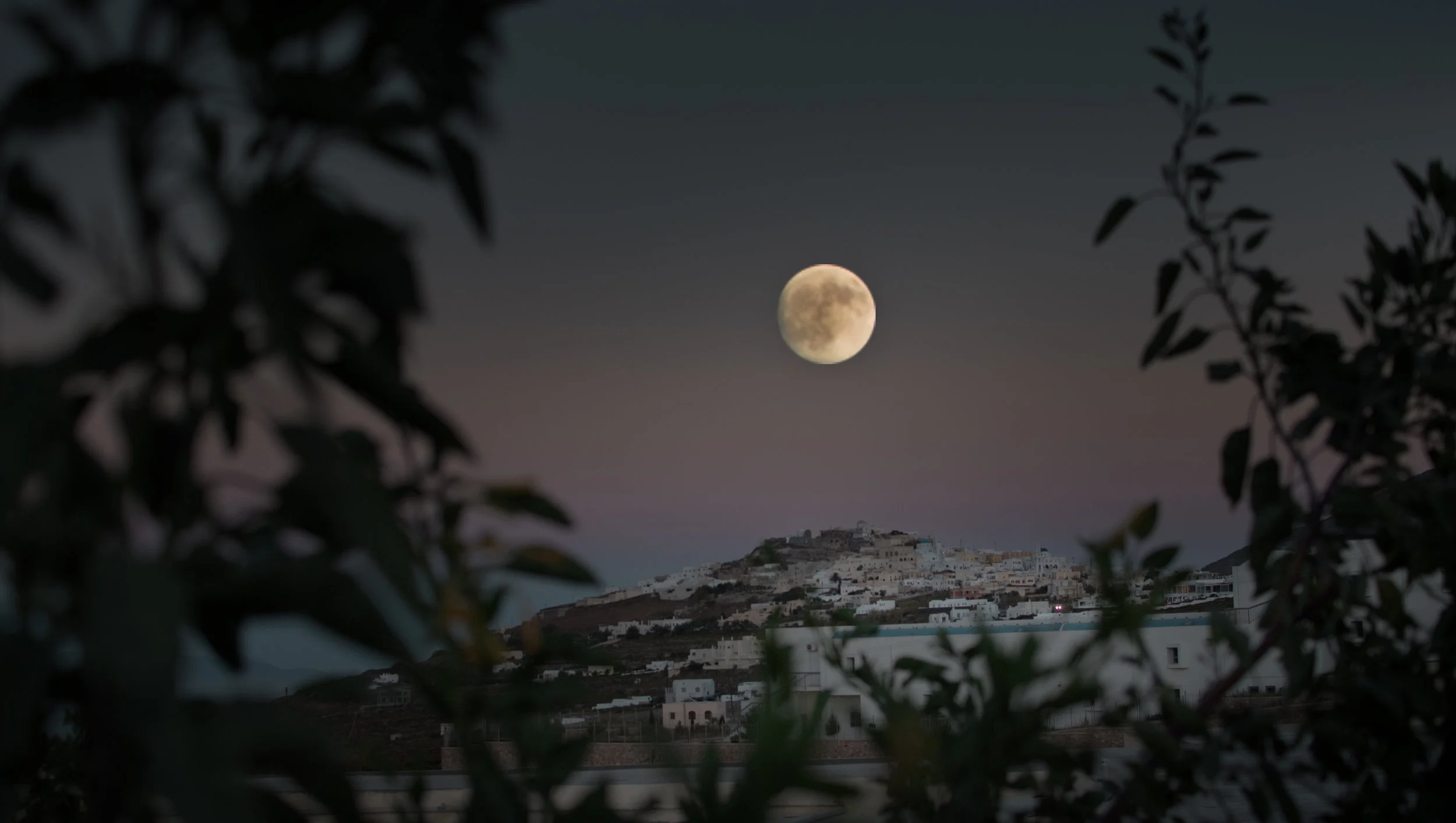 Santorini moon.2.jpg