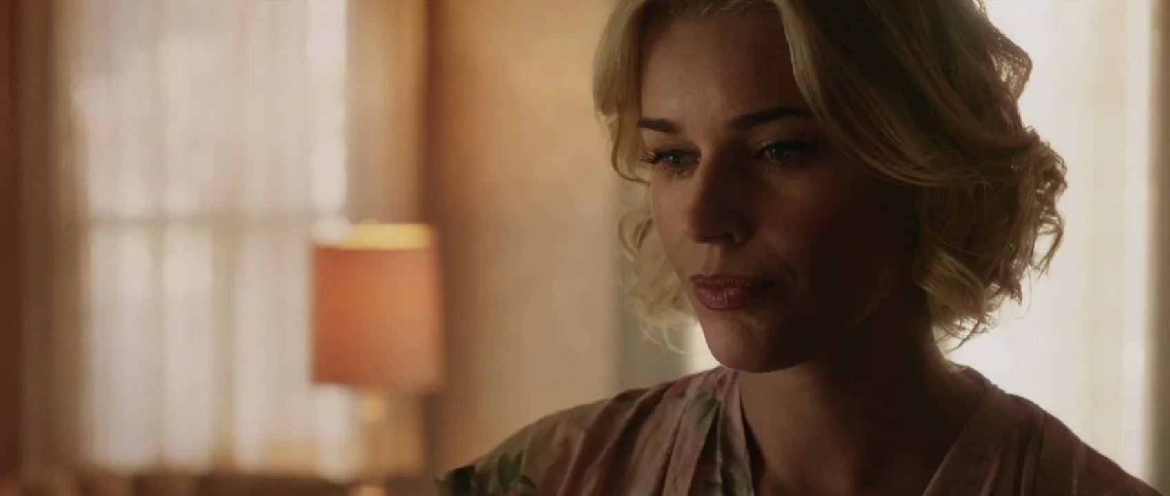 Rebecca_Romijn.jpg