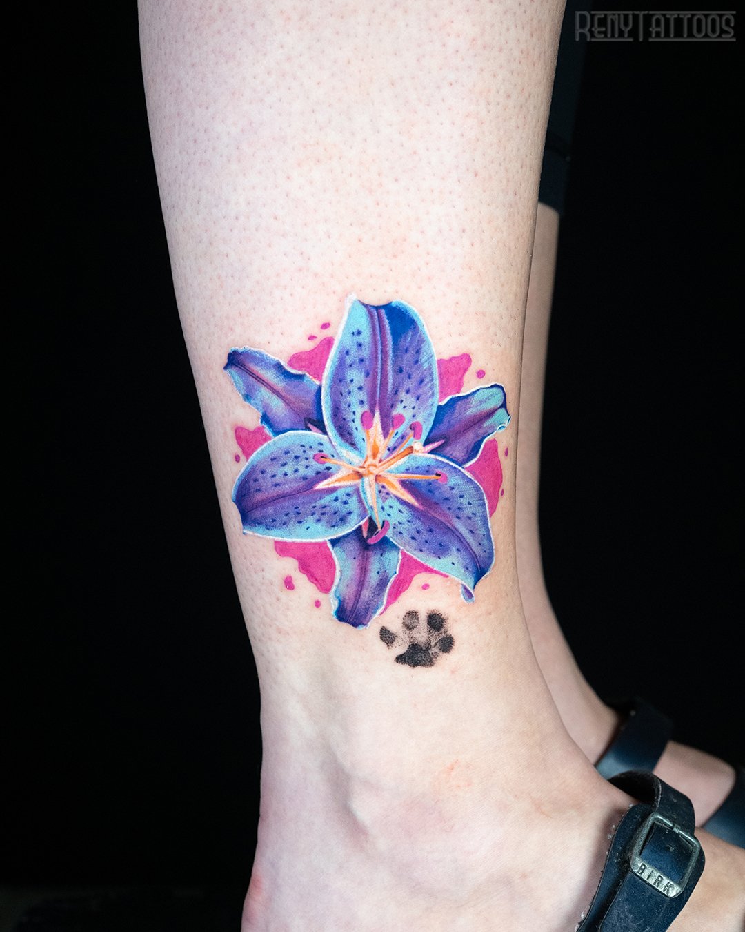 RenyTattoos-Floral-Colour-Lily-DogPaw.jpg