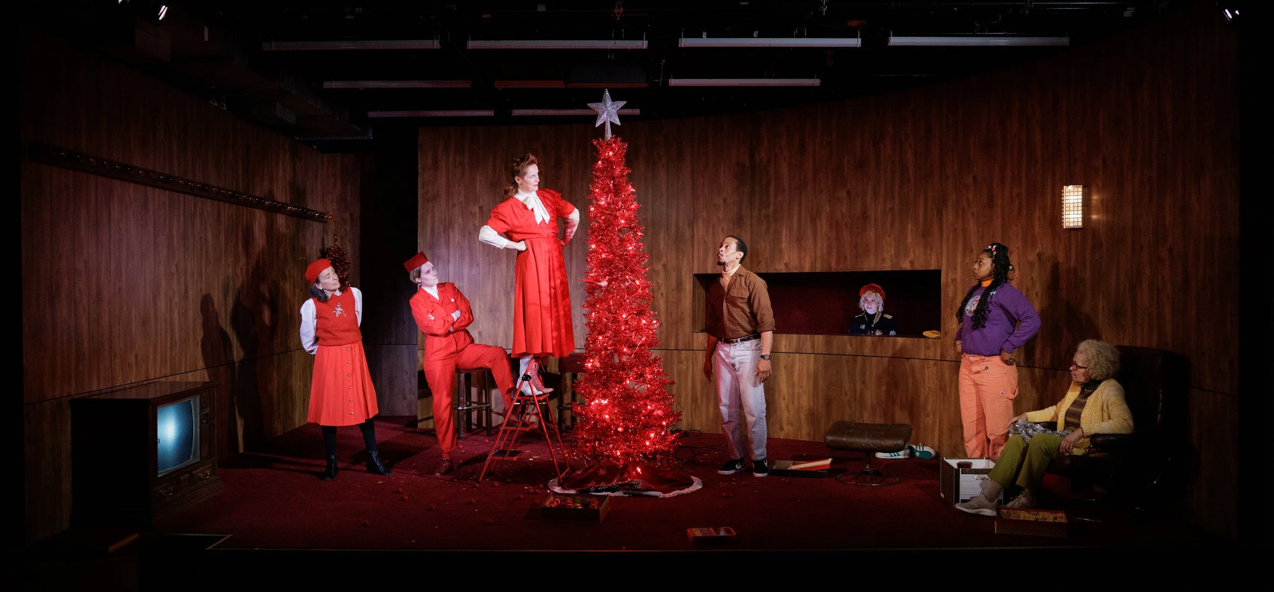 4. COLD_WAR_CHOIR_PRACTICE_Baranova-2203.jpg